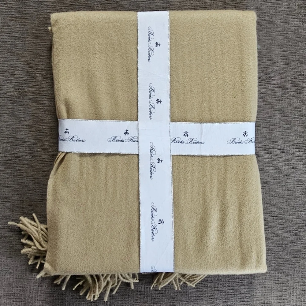 Brooks Brothers Home 100% Cashmere Throw Blanket NWT $395 Size 60'' x 50